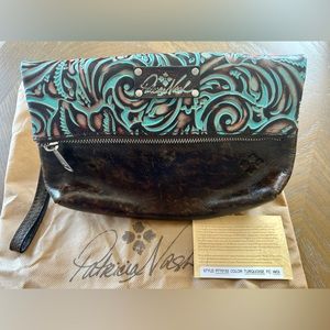 Patricia Nash Valerie Foldover Clutch Wristlet